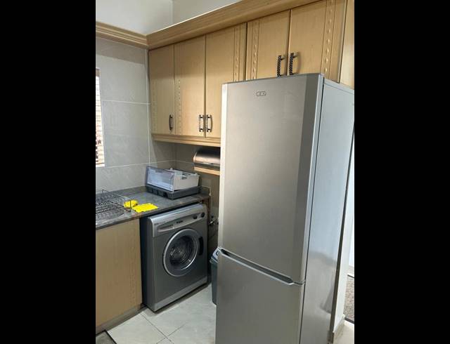 3 BEDROOM APARTMENT FOR SALE IN UMDLOTI BEACH